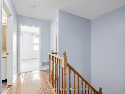 Photo 14 at 15D Overlea Boulevard, Thorncliffe Park, Toronto