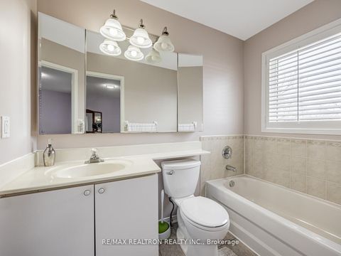 Photo 17 at 15D Overlea Boulevard, Thorncliffe Park, Toronto