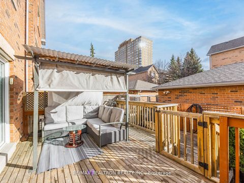 Photo 27 at 15D Overlea Boulevard, Thorncliffe Park, Toronto