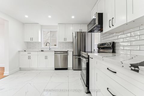 Photo 8 at 55 Browning Trail, Letitia Heights, Barrie