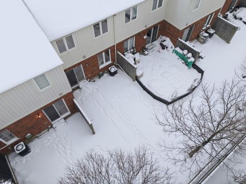 Photo 35 at 2 - 1280 Harmony Road N, Pinecrest, Oshawa