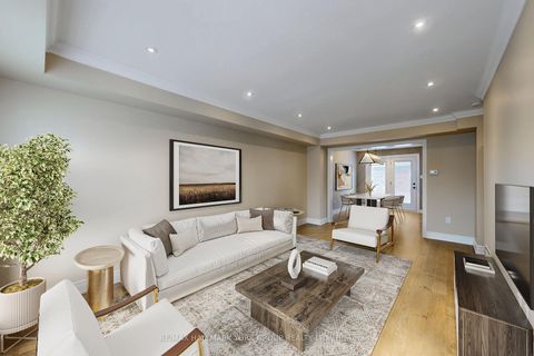 Photo 8 at 139 John West Way, Bayview Wellington, Aurora