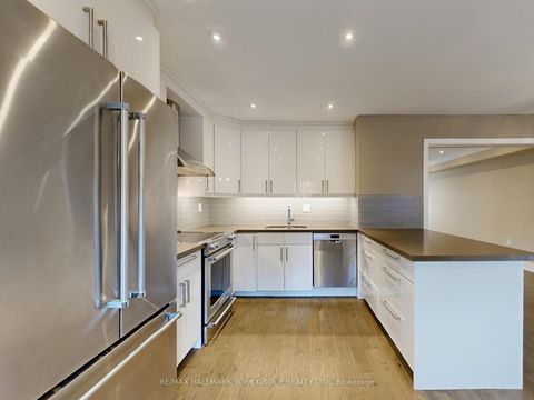 Photo 10 at 139 John West Way, Bayview Wellington, Aurora