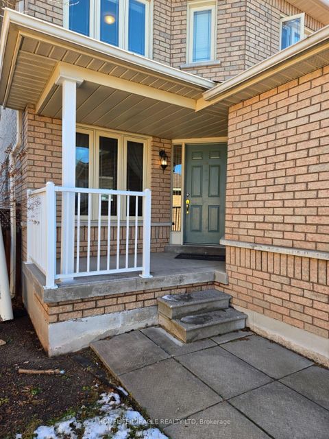 Photo 2 at 29 Nicholson Drive, Ardagh, Barrie