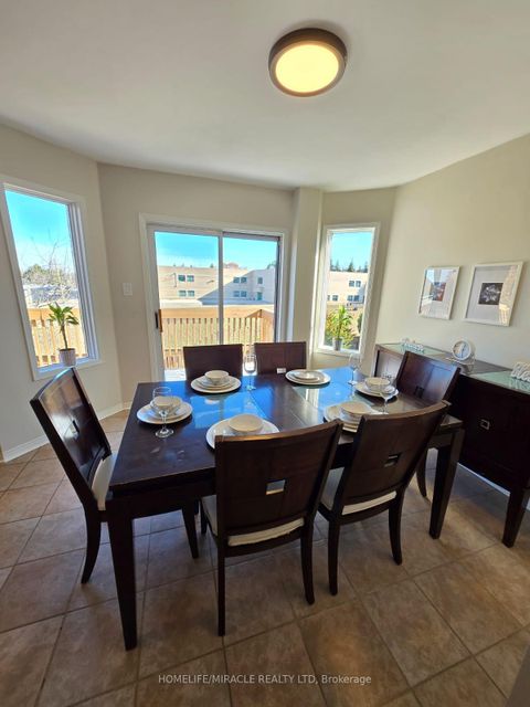 Photo 12 at 29 Nicholson Drive, Ardagh, Barrie