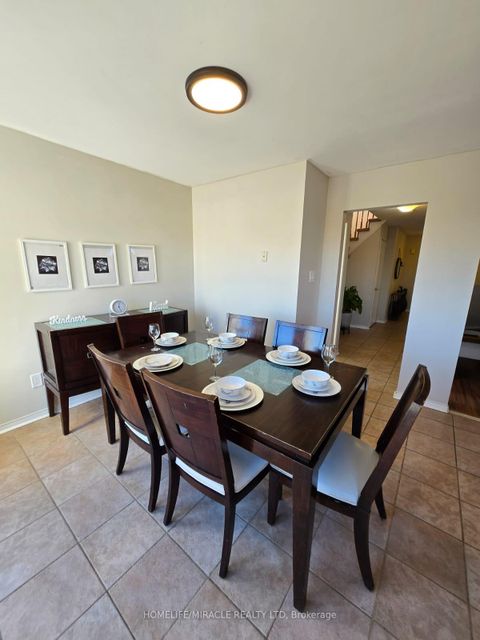 Photo 13 at 29 Nicholson Drive, Ardagh, Barrie