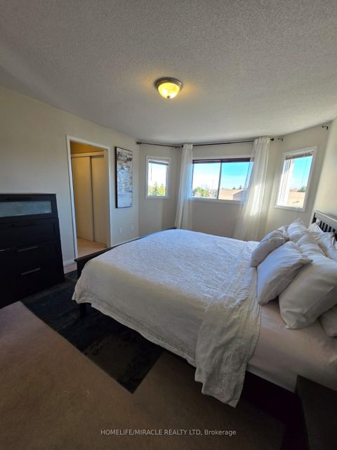 Photo 22 at 29 Nicholson Drive, Ardagh, Barrie