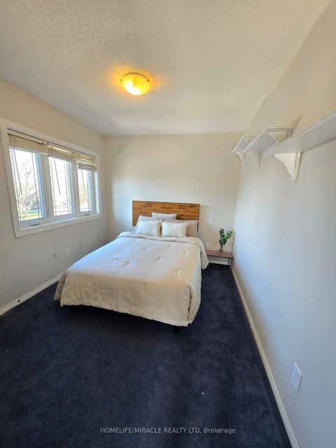 Photo 30 at 29 Nicholson Drive, Ardagh, Barrie