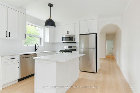 Photo 9 at 121 Galloway Road, West Hill, Toronto