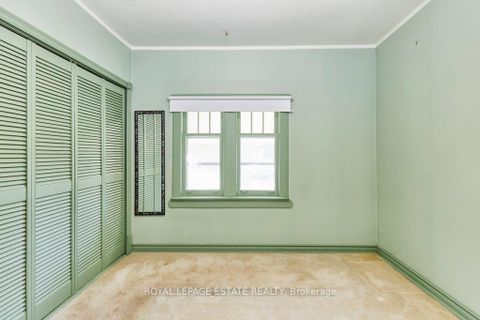 Photo 13 at 121 Galloway Road, West Hill, Toronto