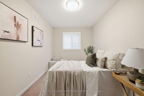 Photo 23 at 17 - 1280 Harmony Road N, Pinecrest, Oshawa