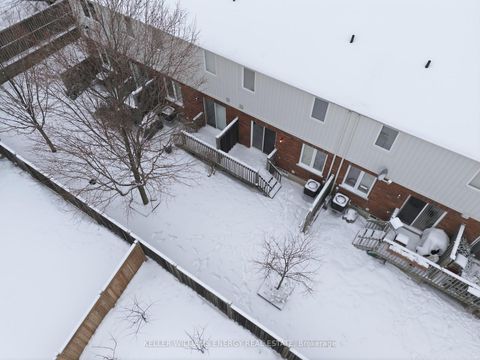 Photo 29 at 17 - 1280 Harmony Road N, Pinecrest, Oshawa