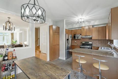 Photo 10 at 4 Isaac Devins Avenue, East Woodbridge, Vaughan