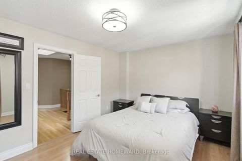 Photo 15 at 4 Isaac Devins Avenue, East Woodbridge, Vaughan