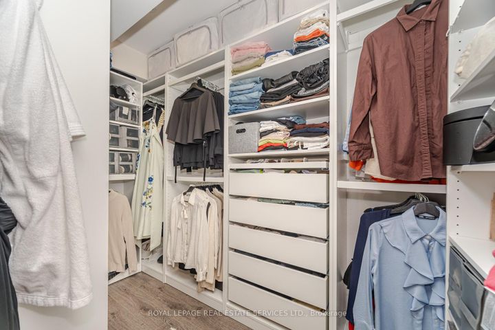 Photo 42 at 52 Wildberry Crescent, Wellington, Brampton