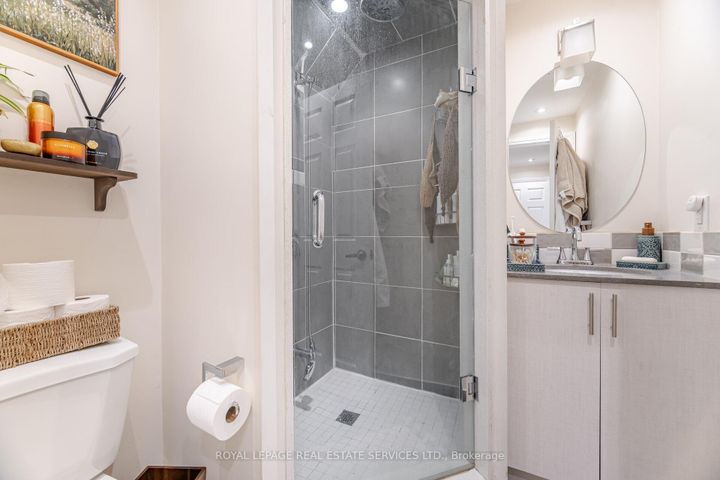 Photo 44 at 52 Wildberry Crescent, Wellington, Brampton