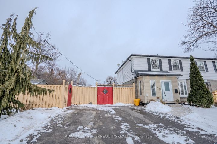 Photo 4 at 65 Dorset Drive, Southgate, Brampton