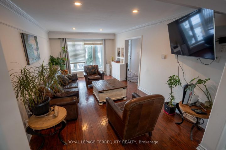 Photo 11 at 65 Dorset Drive, Southgate, Brampton