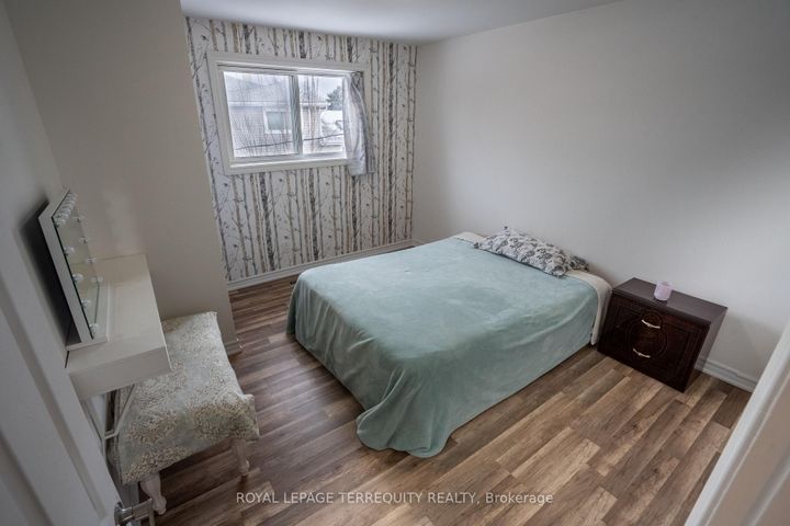 Photo 20 at 65 Dorset Drive, Southgate, Brampton