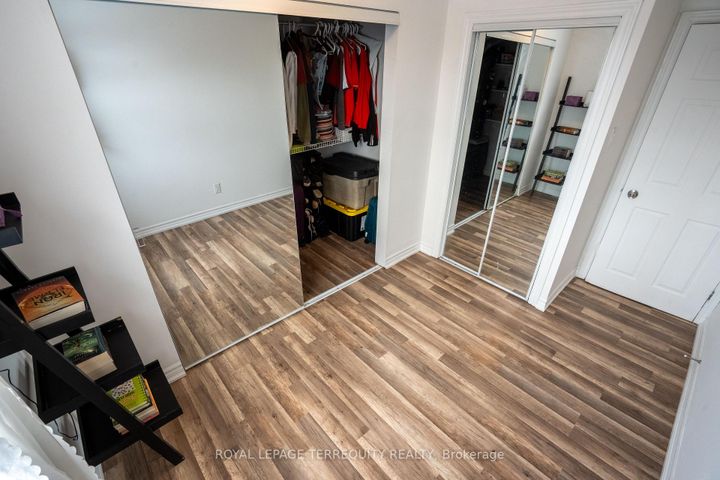 Photo 26 at 65 Dorset Drive, Southgate, Brampton