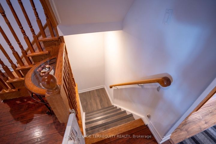 Photo 27 at 65 Dorset Drive, Southgate, Brampton