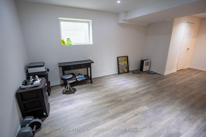 Photo 31 at 65 Dorset Drive, Southgate, Brampton