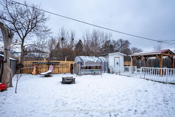 Photo 37 at 65 Dorset Drive, Southgate, Brampton