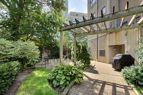 Photo 17 at L1 - 21 Earl Street, North St. James Town, Toronto