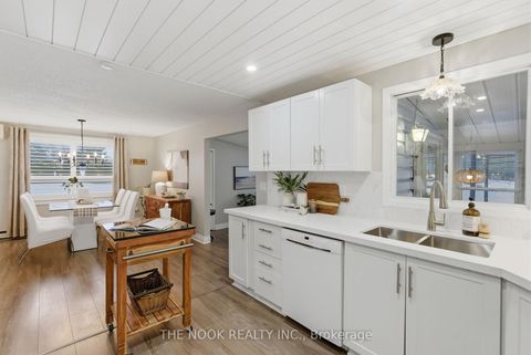 Photo 13 at 1 Steelhead Lane, Newcastle, Clarington