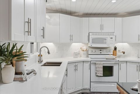 Photo 17 at 1 Steelhead Lane, Newcastle, Clarington