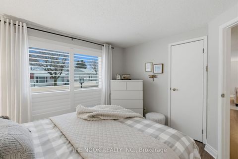 Photo 32 at 1 Steelhead Lane, Newcastle, Clarington