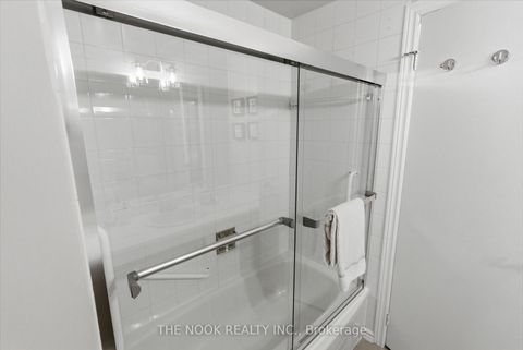 Photo 34 at 1 Steelhead Lane, Newcastle, Clarington