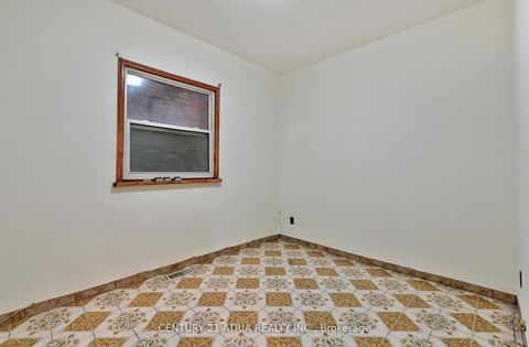 Photo 12 at 1195 Dovercourt Road, Junction, Toronto