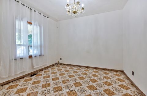 Photo 13 at 1195 Dovercourt Road, Junction, Toronto