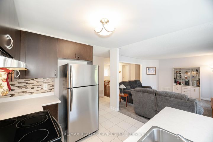 Photo 4 at 17 Lacorra Way, Wellington, Brampton