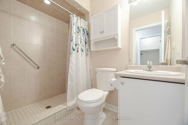 Photo 16 at 17 Lacorra Way, Wellington, Brampton