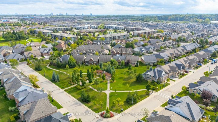 Photo 33 at 17 Lacorra Way, Wellington, Brampton