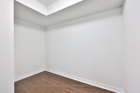 Photo 14 at 708 - 30 Grand Trunk Crescent, Waterfront Communities C1, Toronto