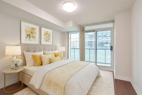 Photo 15 at 708 - 30 Grand Trunk Crescent, Waterfront Communities C1, Toronto