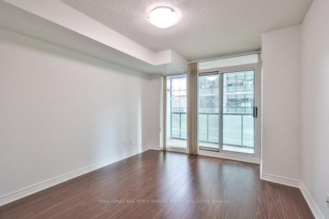 Photo 16 at 708 - 30 Grand Trunk Crescent, Waterfront Communities C1, Toronto