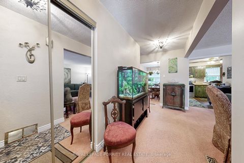 Photo 4 at 1 Aintree Court, Alderwood, Toronto