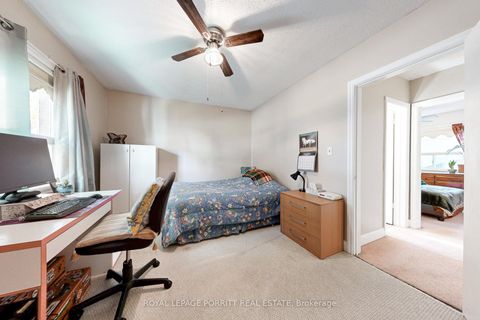 Photo 18 at 1 Aintree Court, Alderwood, Toronto