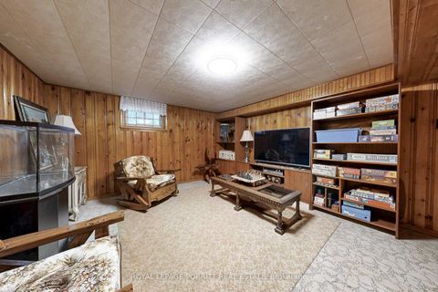 Photo 28 at 1 Aintree Court, Alderwood, Toronto