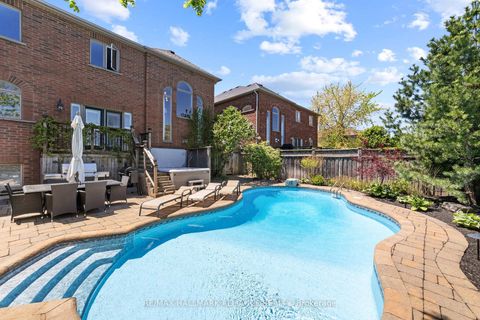 Photo 38 at 2431 Meadowridge Drive W, JC Joshua Creek, Oakville