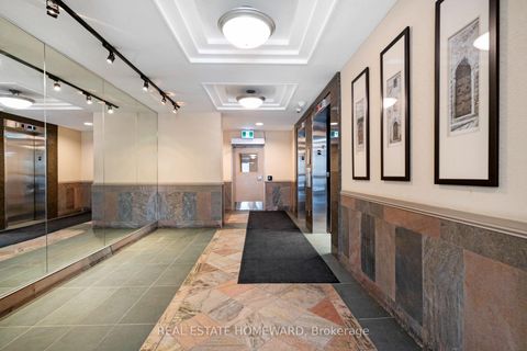 Photo 8 at 1002 - 4 PARK VISTA, Parkview, Toronto