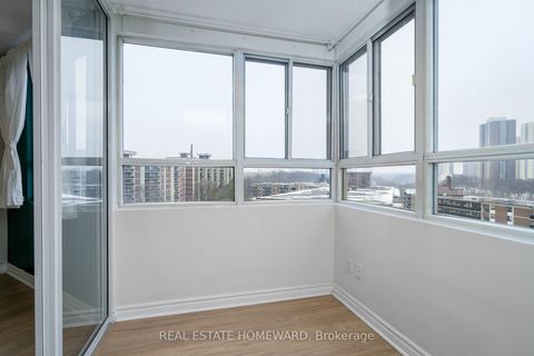 Photo 14 at 1002 - 4 PARK VISTA, Parkview, Toronto