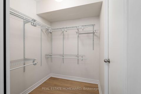 Photo 16 at 1002 - 4 PARK VISTA, Parkview, Toronto