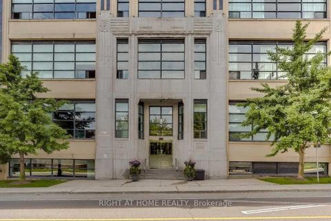 Photo 2 at 109 - 1001 Roselawn Avenue, Belgravia, Toronto