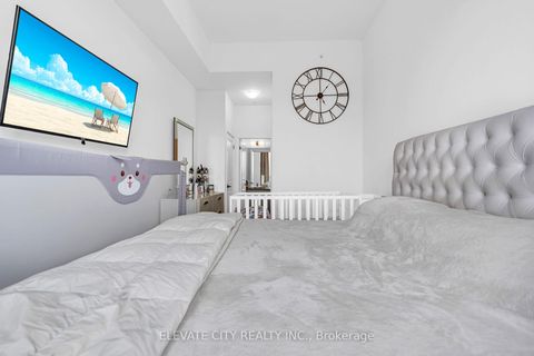 Photo 11 at 219 - 2489 Taunton Road, RO River Oaks, Oakville