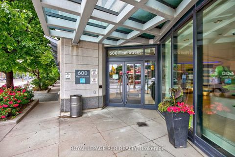 Photo 3 at 310 - 600 Fleet Street, Niagara, Toronto